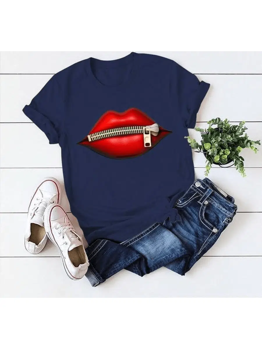 Dudak baskılı pamuklu süprem kumaş tişört 65cm