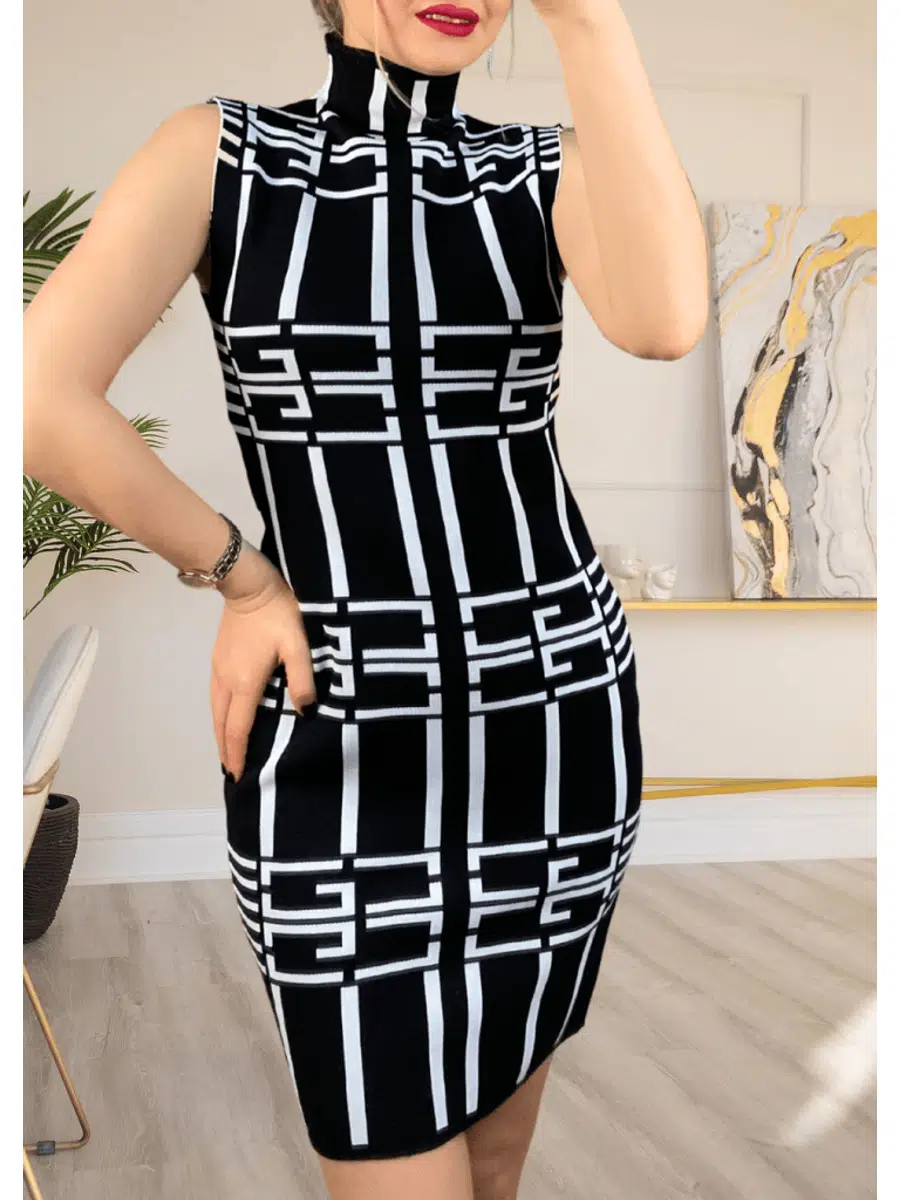 Harf desenli triko elbise