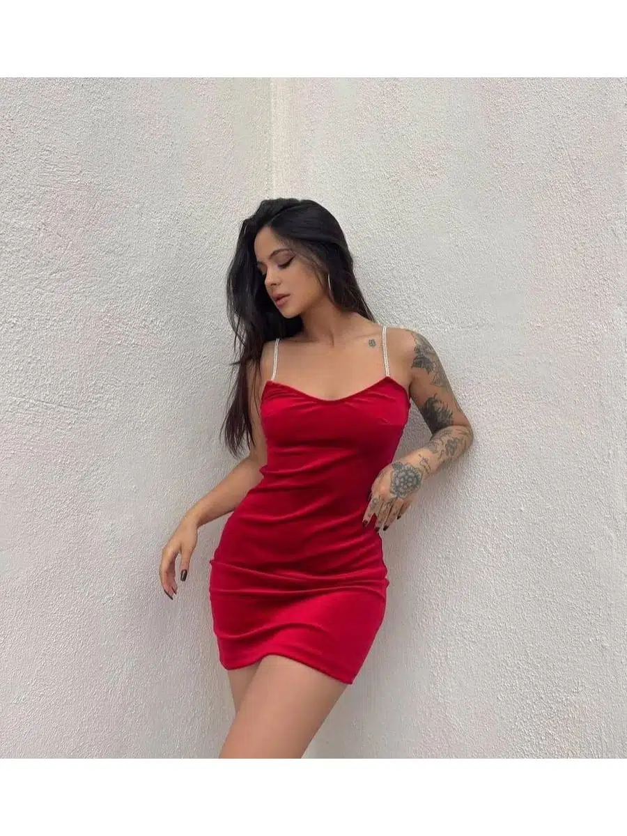 Kadın Askılı Taş İşlemeli Kadife Kumaş Mini Elbise (Renk Seçenekli)