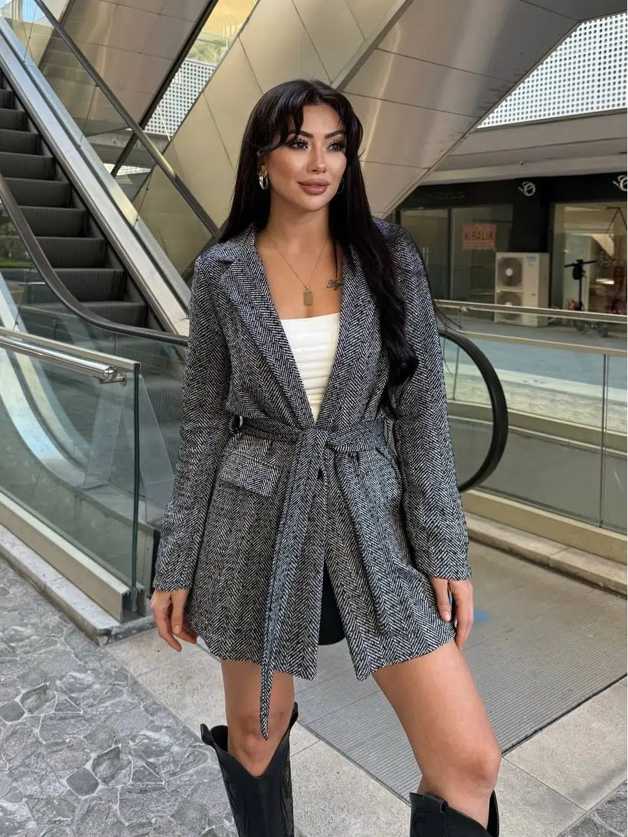 Kadın Balık Sırtı Desen Kuşaklı Astarlı Ceket Kaban