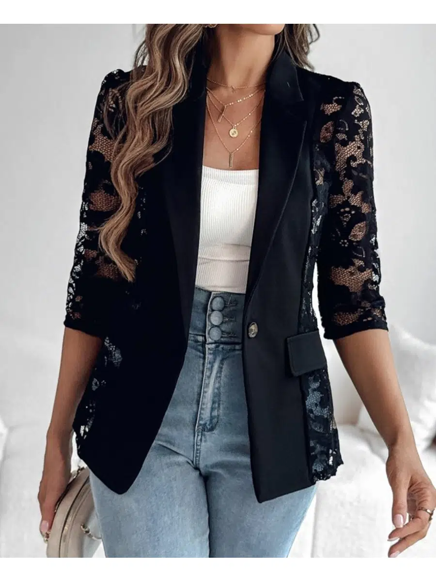 Kadın Dantelli Truvakar Kol Düğmeli Cepli Atlas Kumaş Ceket