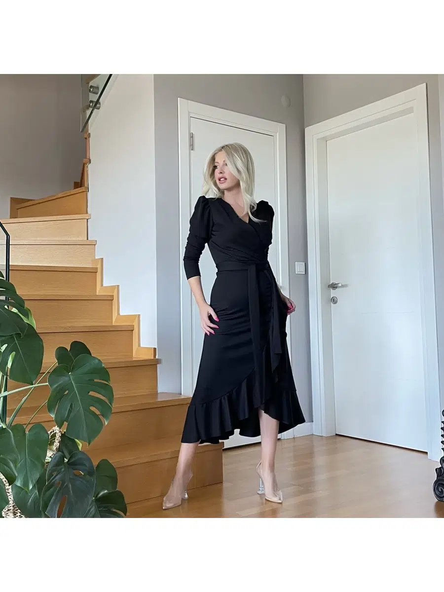 Krep Kumaş Midi Boy Kuşaklı Uzun Kol Elbise (Siyah)